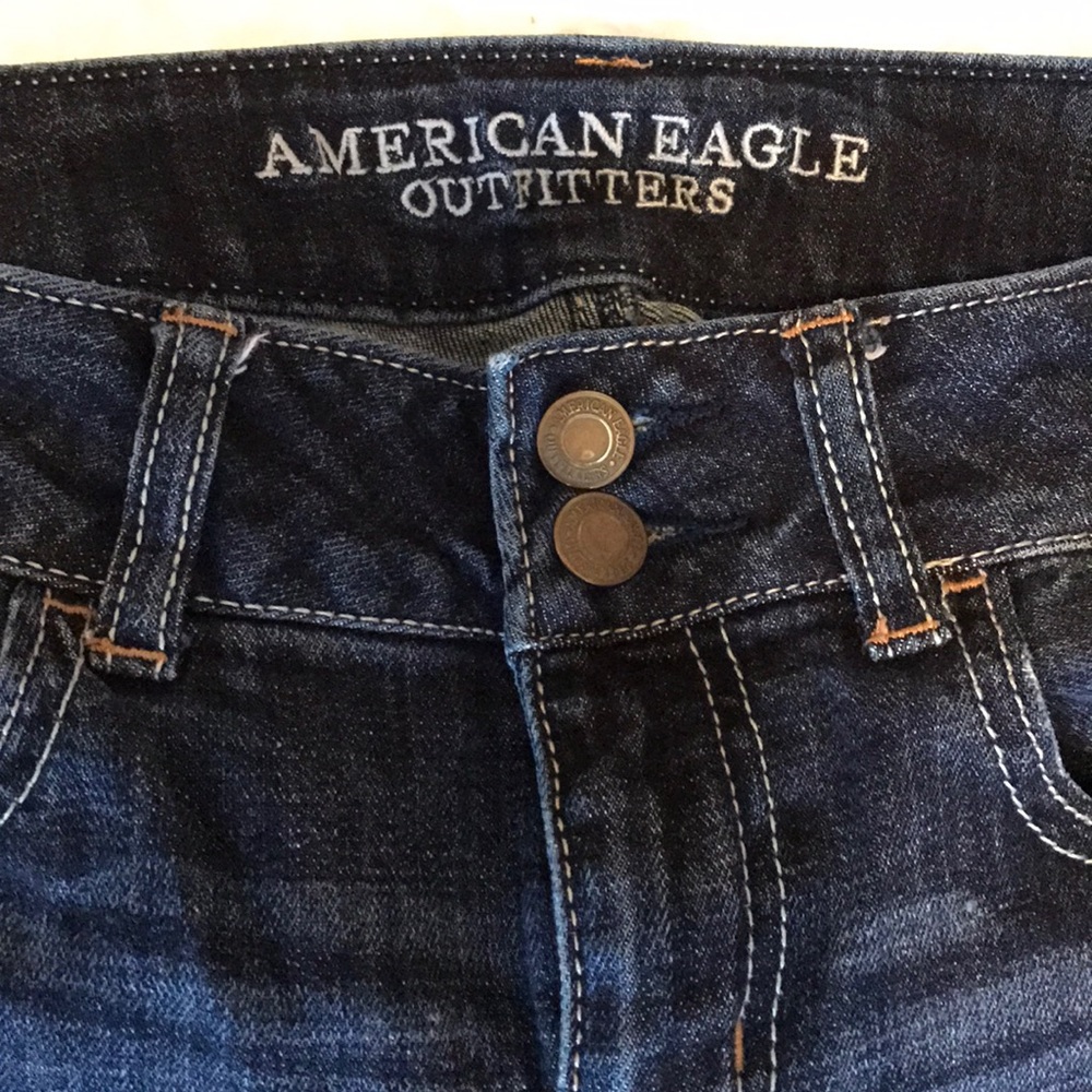 American eagle dark denim jeans